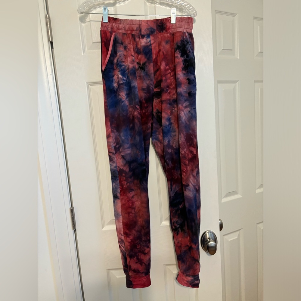 Tie-dye high waisted joggers buttery-soft size M (stretch) with pockets